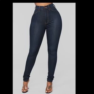 Fashion nova -bob jeans